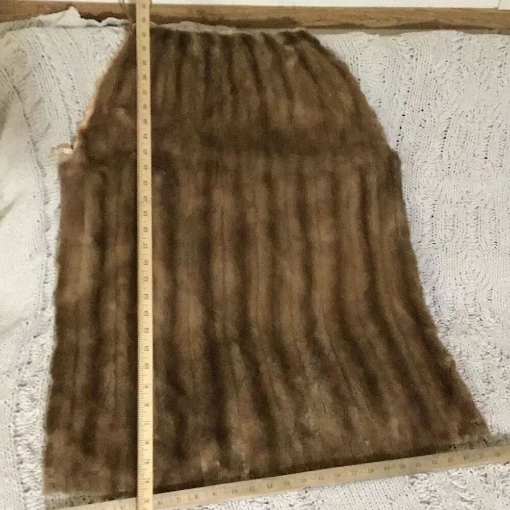 Mink panels, large quantity of vintage quality lake brand mink from disassembled
